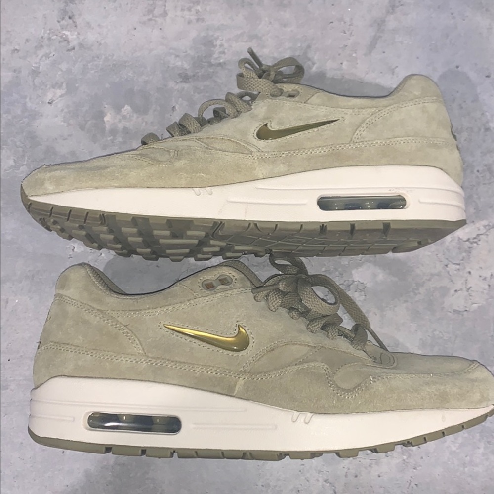 Nike air max size men’s 8